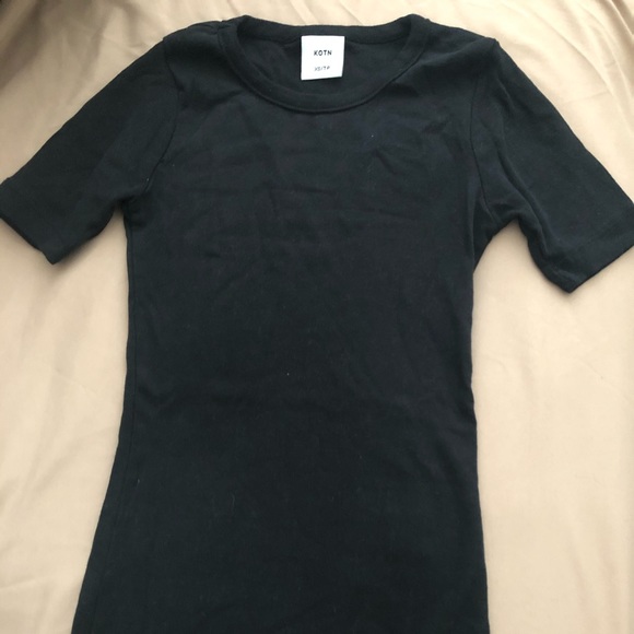 KOTN Like New Ribbed Tee - Picture 2 of 2